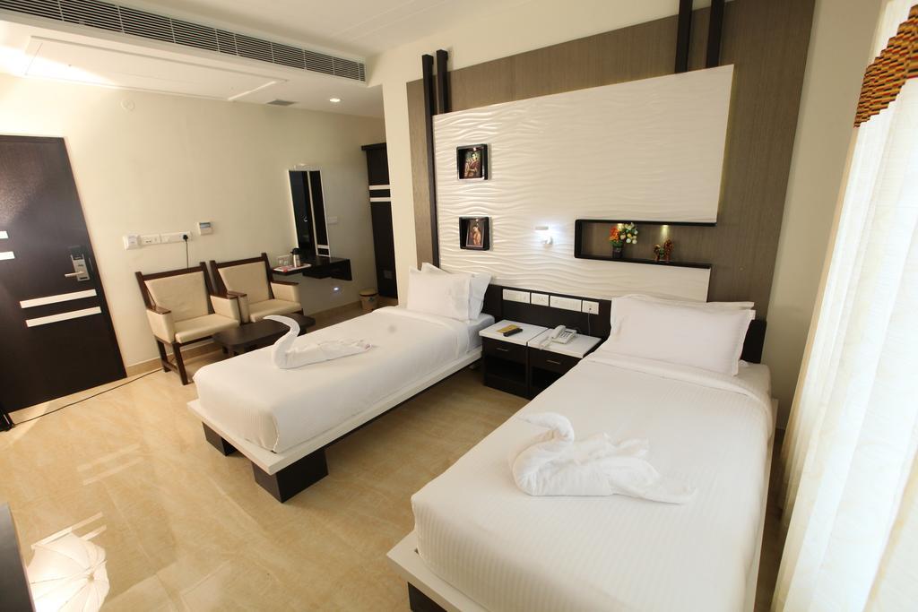 Mmr Gardens Hotel Maduráj Kültér fotó